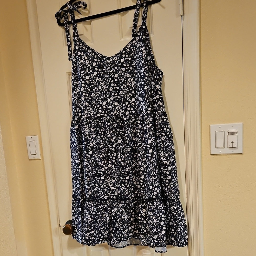Chic Soul Navy and White Floral Midi Dress